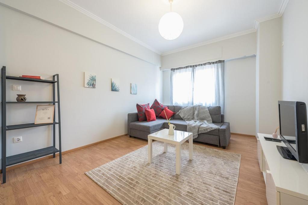 Pame Rentals - Entire Apartment With Free Parking Atenas Exterior foto