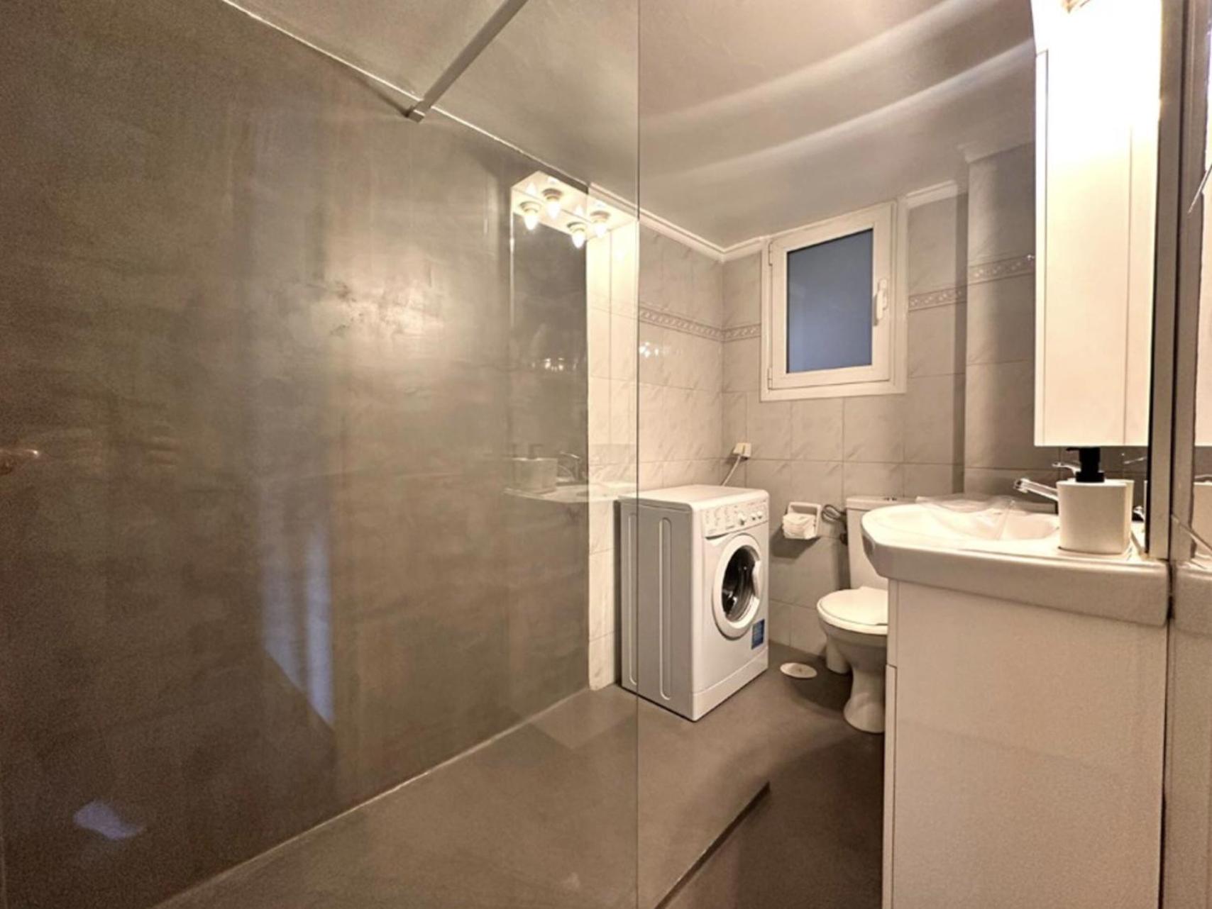 Pame Rentals - Entire Apartment With Free Parking Atenas Exterior foto